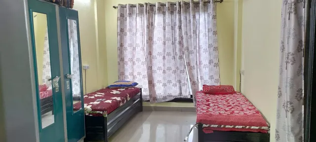 Bansal paying guest services