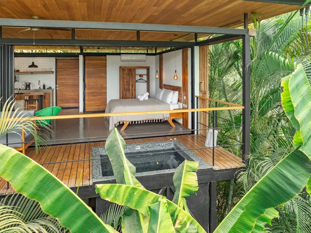 The Green House - Santa Teresa