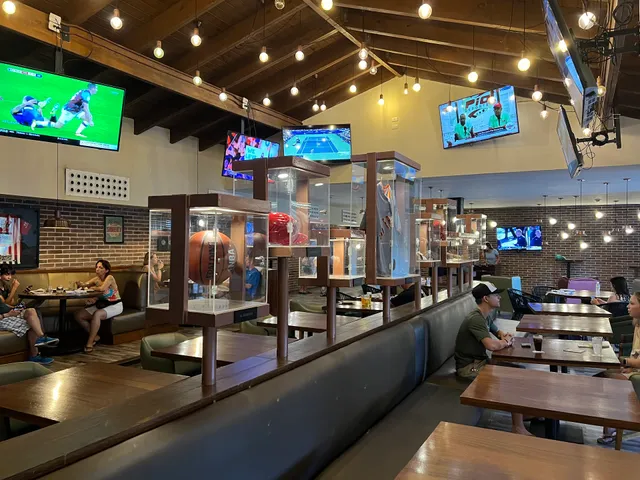 Sports Bar - Xtra Time