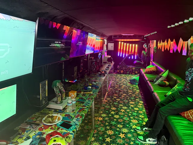 Go Crazy Gaming Truck