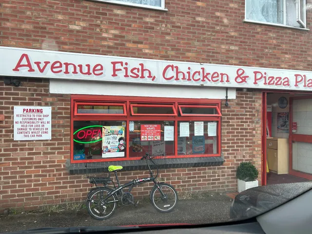 Avenue Fish Chicken & Pizza Place