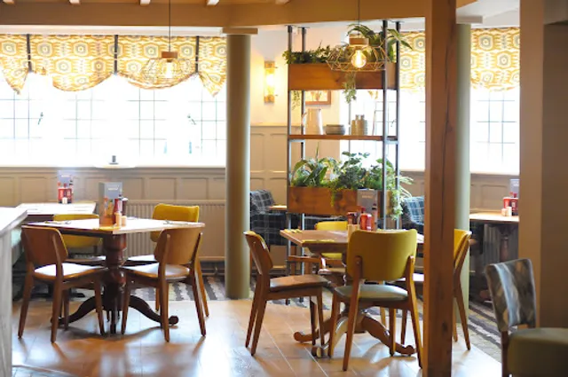 Harvester Bells Of Ouzeley Old Windsor