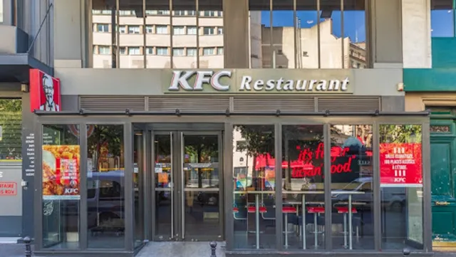 KFC Paris Place Clichy