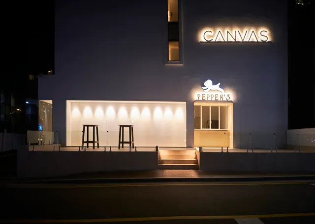 캔버스호스텔 화이트