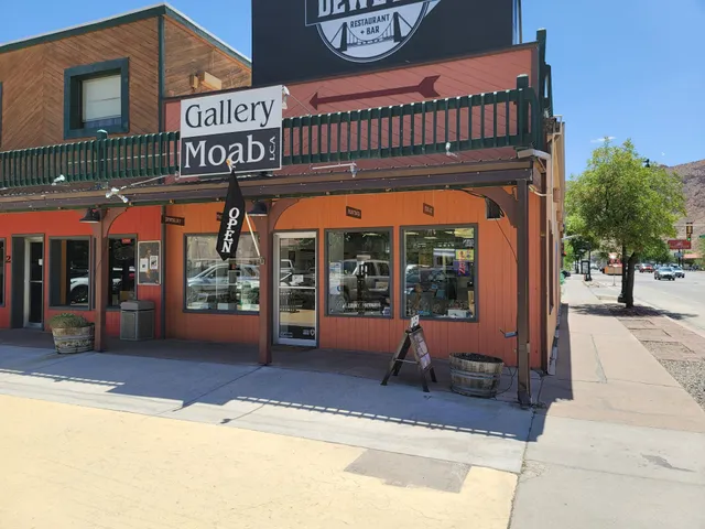 Gallery Moab, LCA