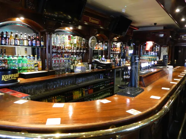 Grainger's The Manor Inn