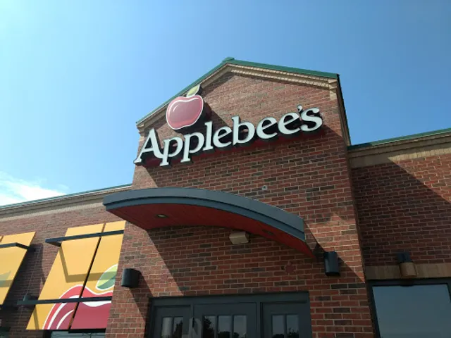 Applebee's Grill + Bar