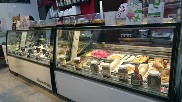 Gelateria Stancampiano naturalmente gelato Palermo (via libertá)