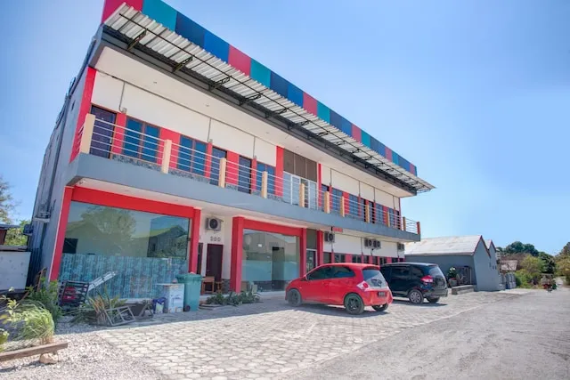 OYO 2965 Silvia Homestay