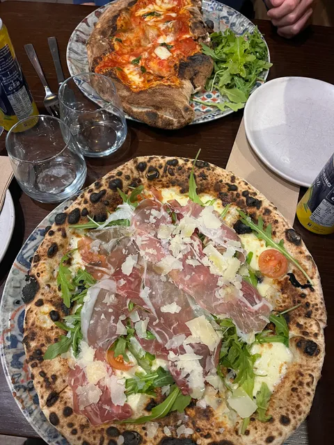 La Madia Pizzeria Bondi Beach