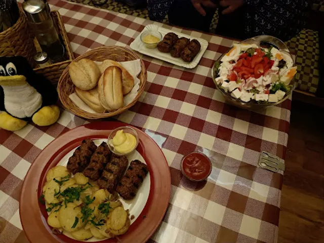 Kantine zum Nussbaum la Radu