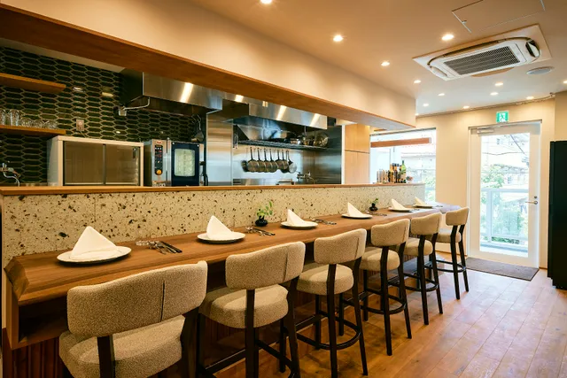 洋食レストラン marronnier（マロニエ）