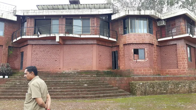 Le LOTUS VILLA - Besides Valley View & Strawberry Farms