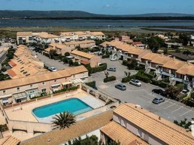 Au Clair de la Plage