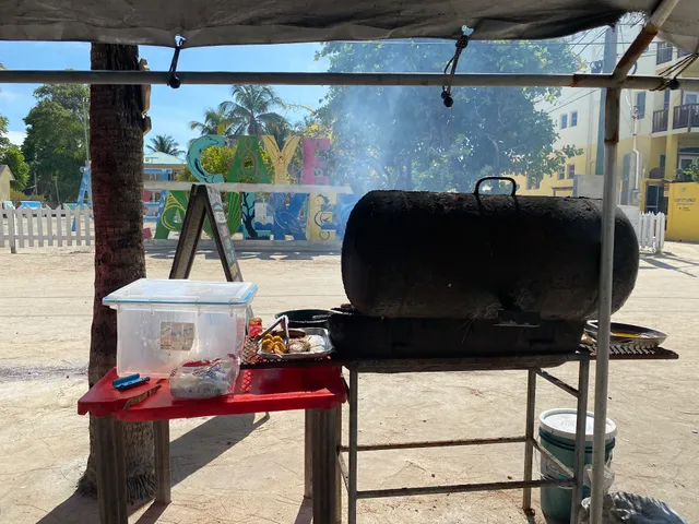 Chef Kareem's Unbelizable Lunch Caye Caulker