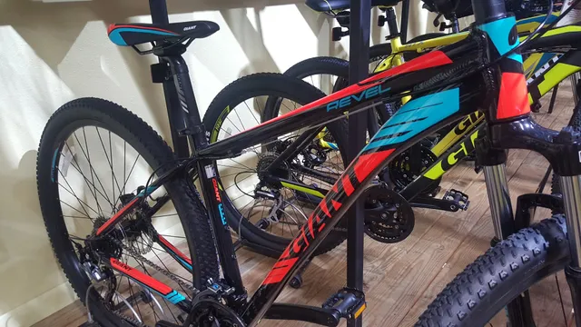 Valley Forge Shopping Center