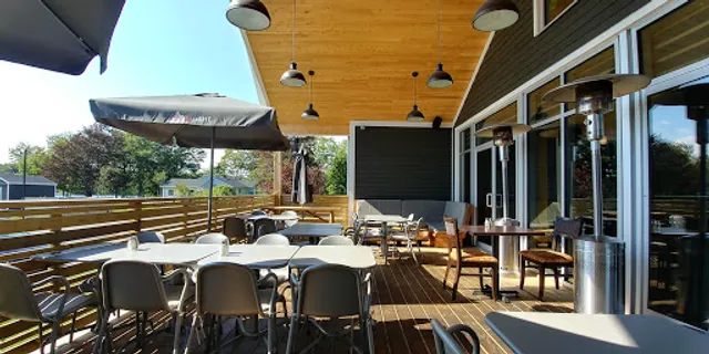 The Turtleback Tap & Grill