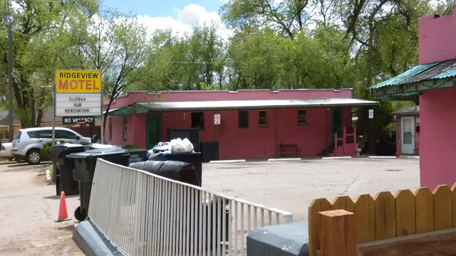 Ridgeview Motel