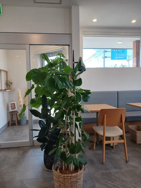 cafe Hanamori 山形店