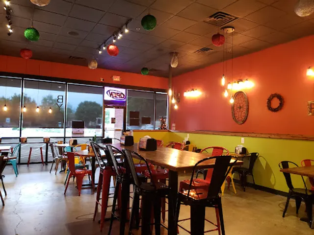 Tommy Tamale Market & Cafe