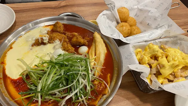 Cheongnyeon Dabang Seolleung Station