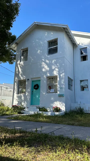Miami Rental Hostel