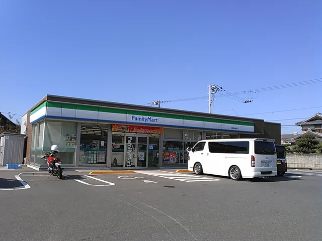 FamilyMart; Takamatsu Ajicho
