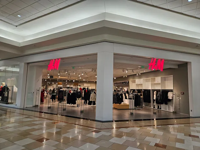 H&M
