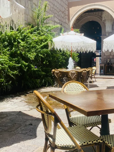 XANIN FONDA MICHOACANA