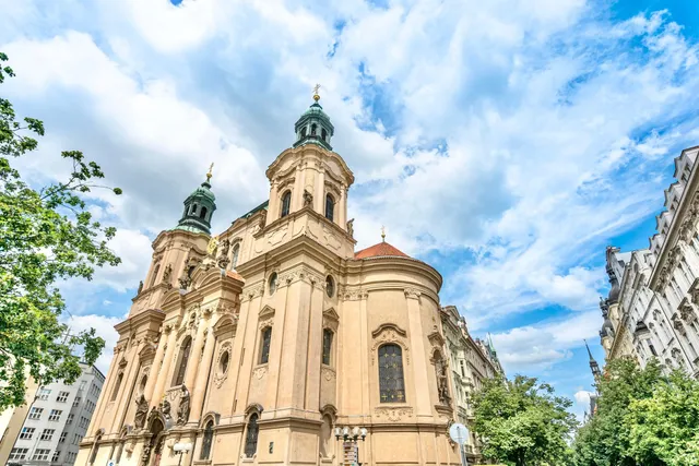 The Old Town Square & Parizska Apartments