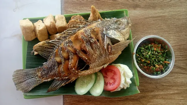 Rumah Makan Tongseng 8888