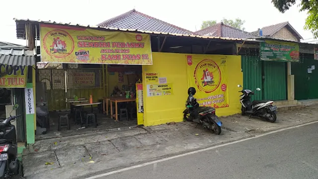 Ayam Gepuk Pak Gembus (Polsek Kramatjati)