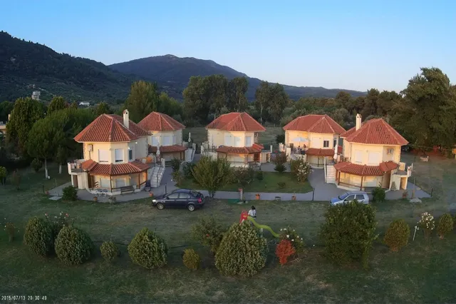 Sungate Beach Suites