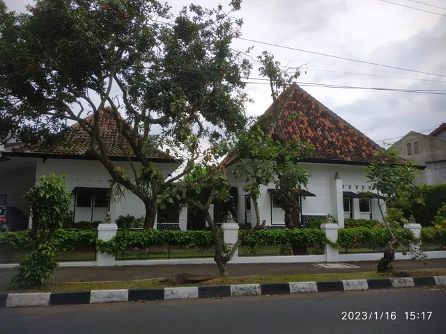 Rumah Mawar no.12