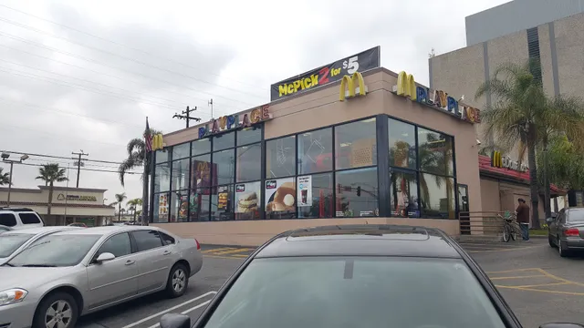 Crenshaw Imperial Plaza