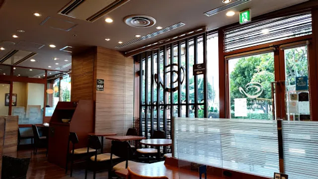 Café de Crié - Iidabashi Ramla