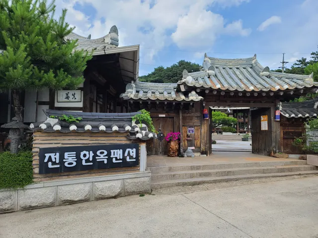 traditional hanok pension