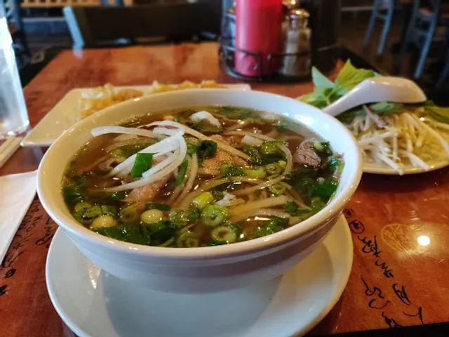 Pho La Cay
