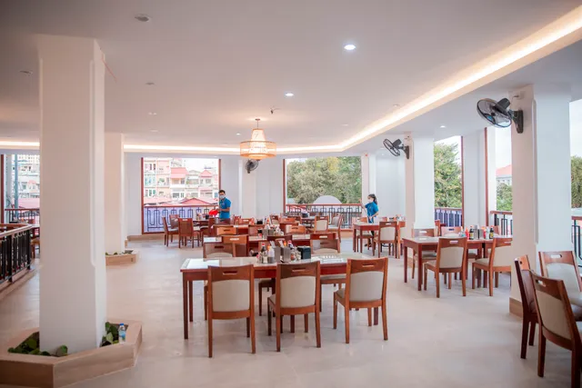 Orussey Noodle Restaurant -Phsa Chas