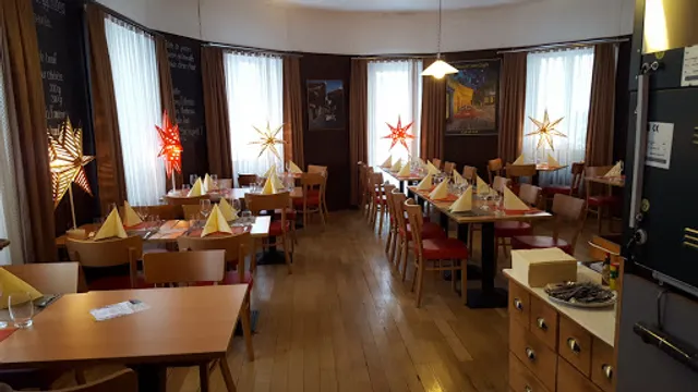 Café restaurant pizzeria Tservetta