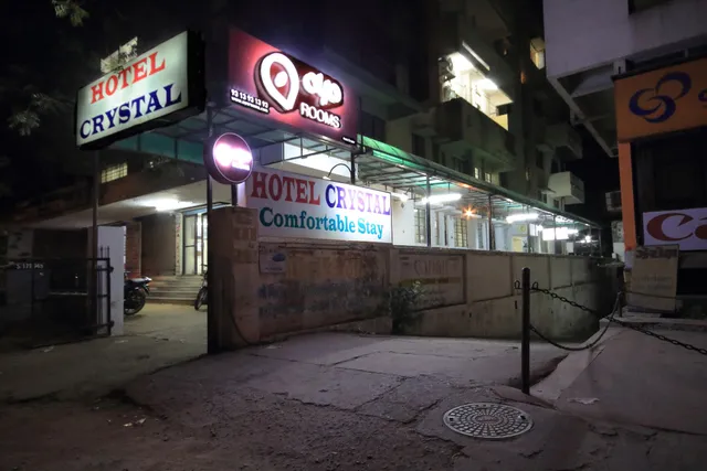 Flagship Hotel Crystal