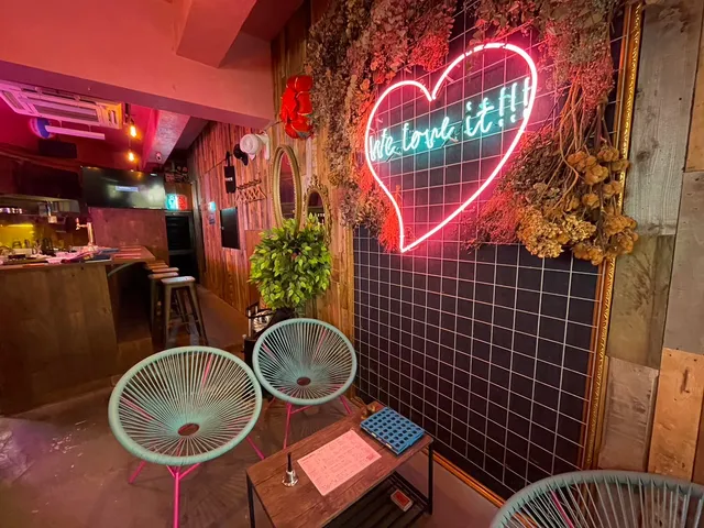 SUPER CAFE 沖縄 / shisha＆acai bowl