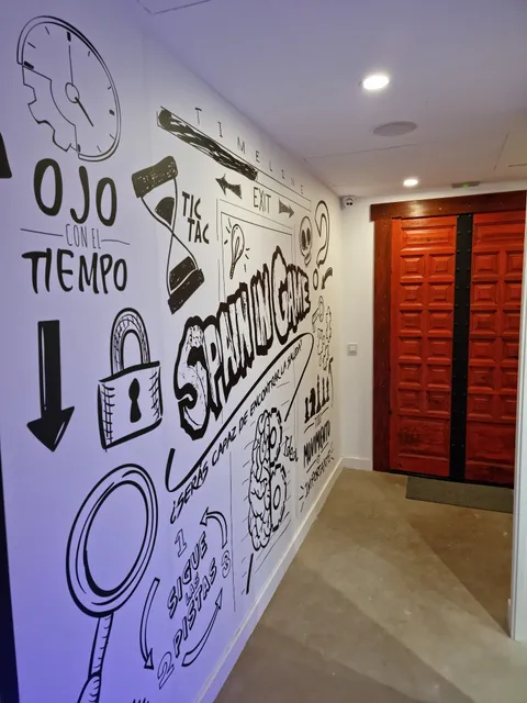 Spain in Game: Fantasmas y El Viaje