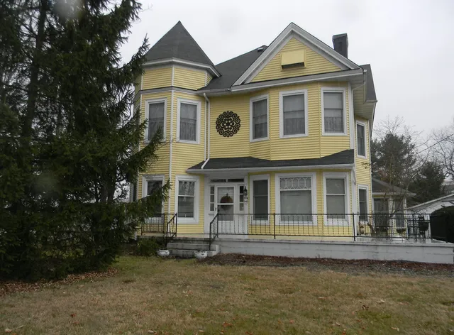 Shavers of Abingdon B & B