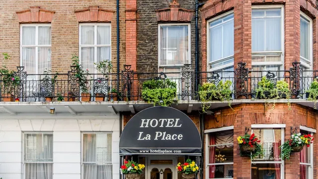Hotel La Place