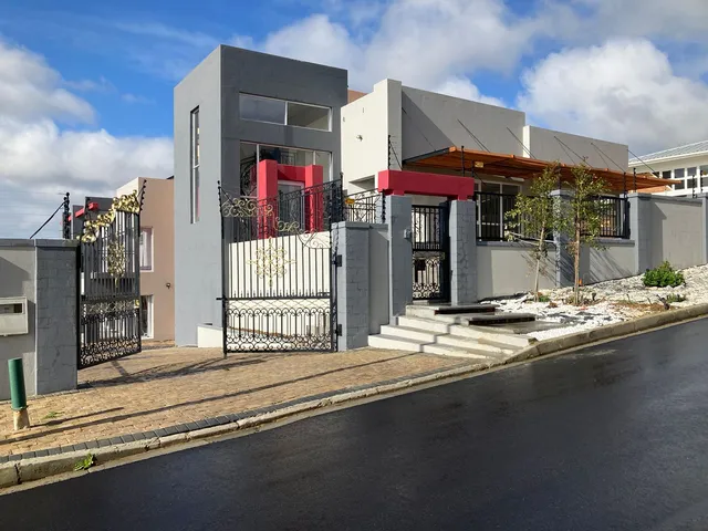 Heavenly's View Guest House