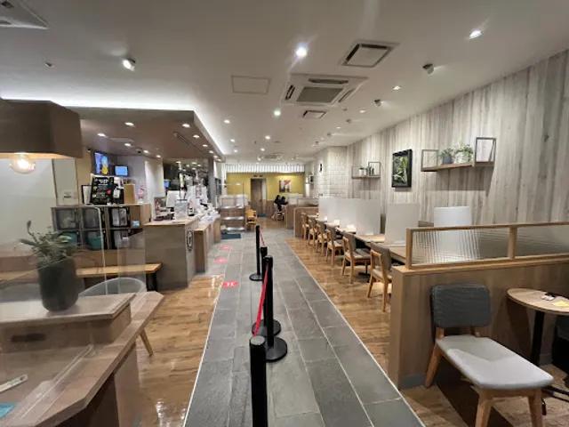 MOS & CAFE Kyoto Nijo Station Shop