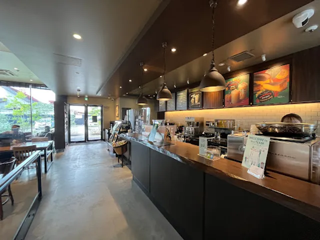 Starbucks Coffee - Katori Sawara