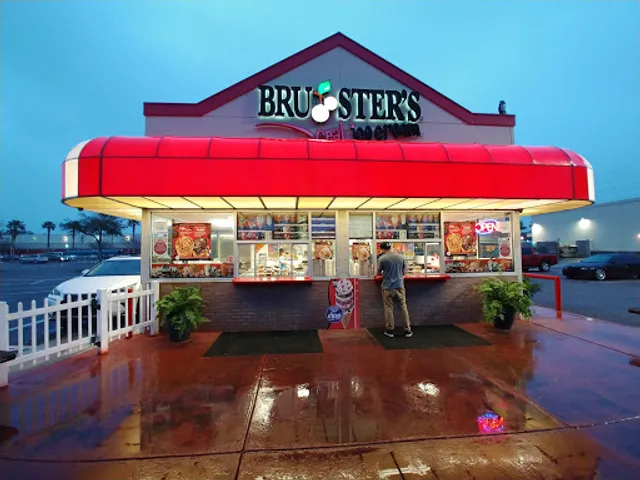Bruster's Real Ice Cream