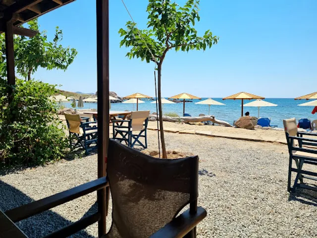 Prassa Limani Beach Bar Cafe
